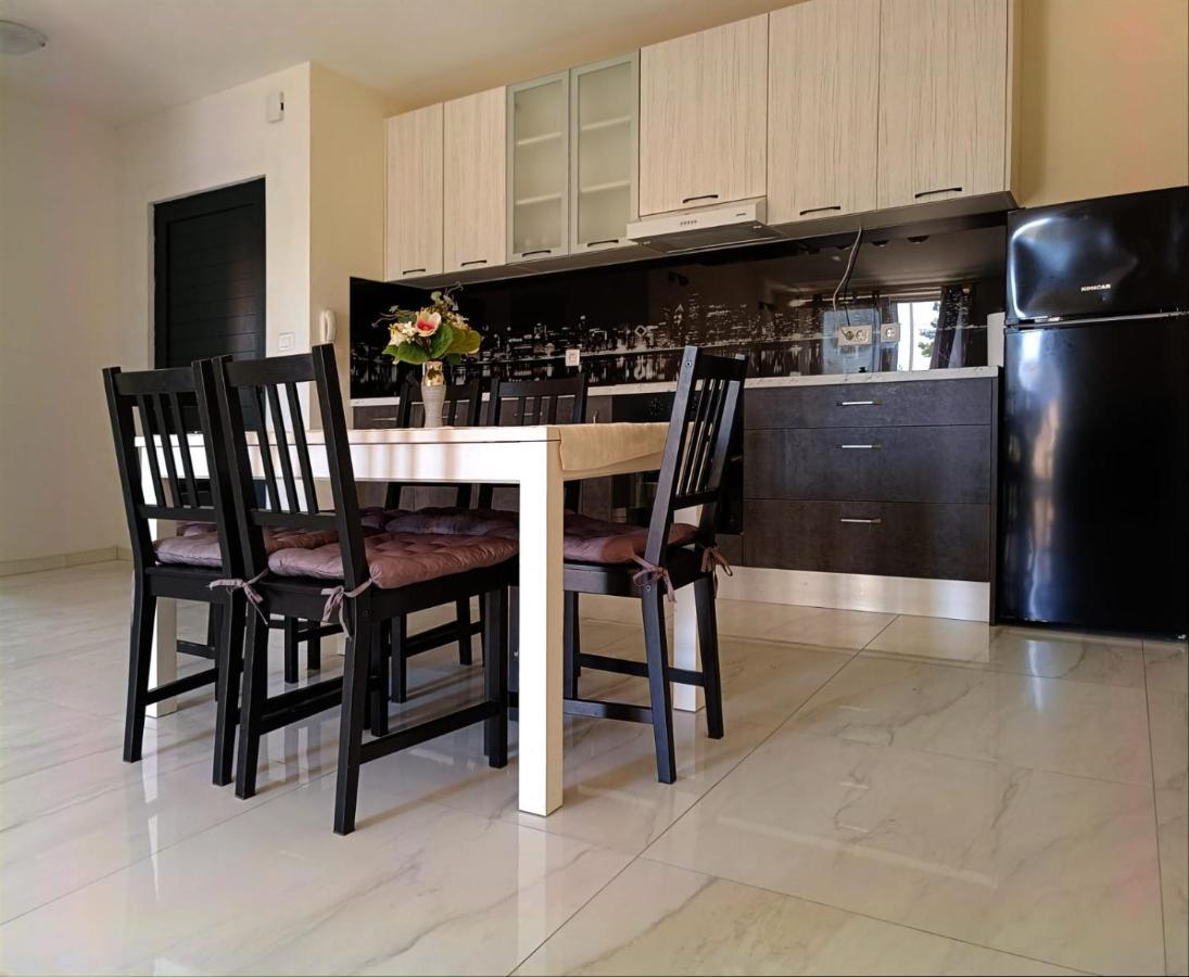 Apartmani Triva سبليت المظهر الخارجي الصورة